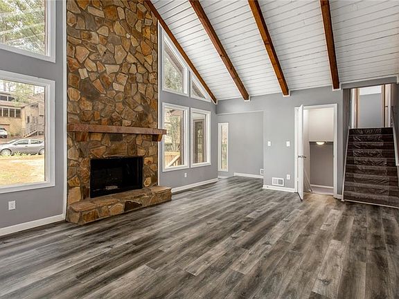 5th image of 3968 Fairington Dr