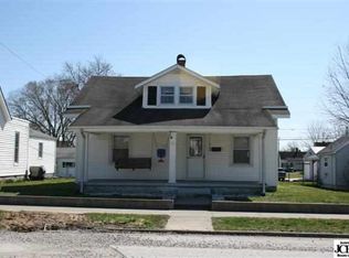 722 E 4th St, Seymour, IN 47274