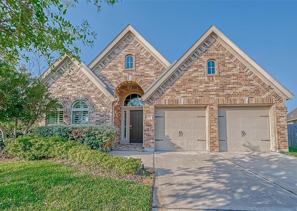 1st image of 2603 Longlake Dr