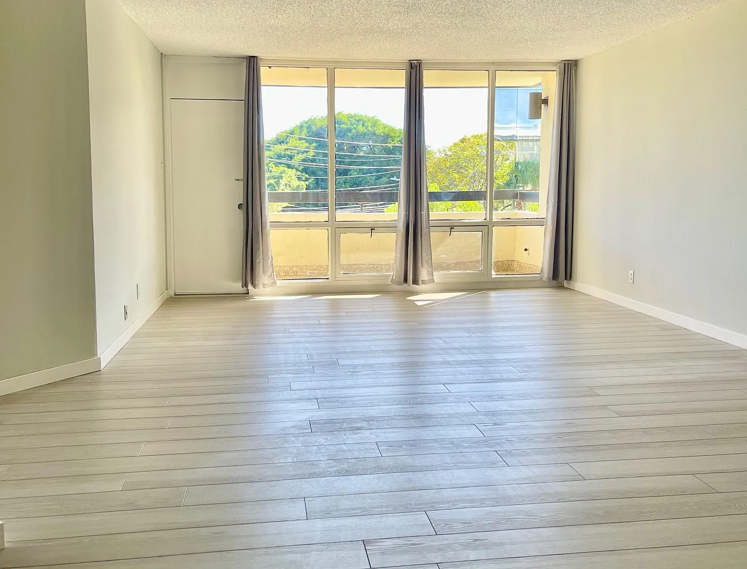 1401 S Federal Hwy — Photo 3
