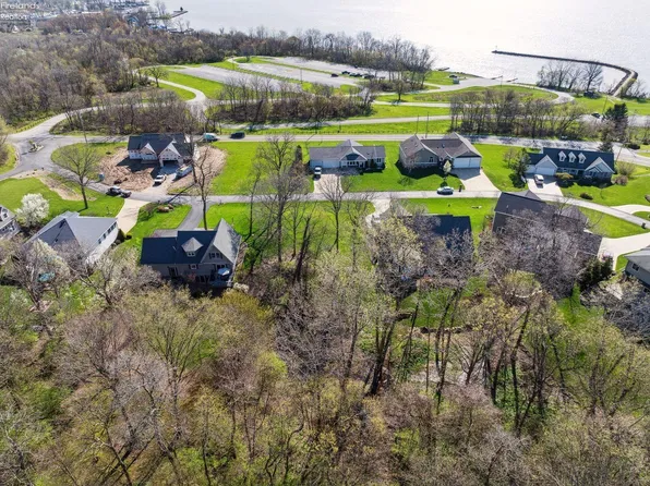 2356 Split Rock Dr, Lakeside Marblehead, OH 43440