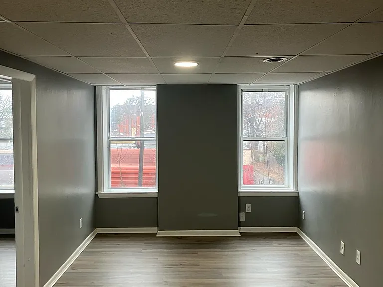5 Adams St #2L — Photo 3