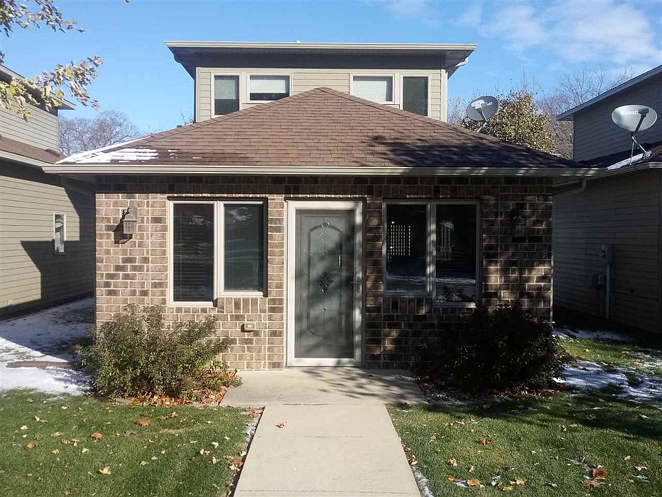 1st image of 342 Benit Dr