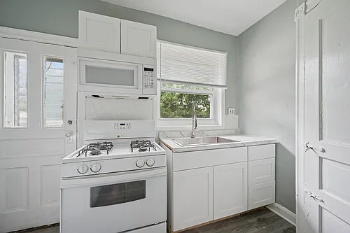 228 N Edgewood St #A Photo 1 228 N Edgewood St #A Photo 1