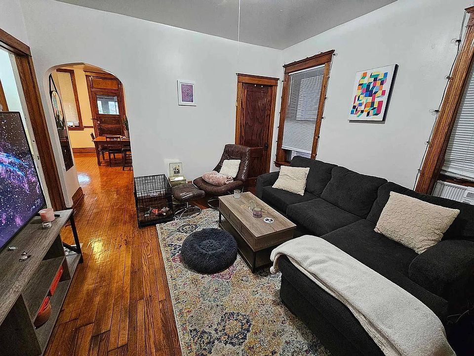 1st image of 2014 N Kedzie Ave APT 2F