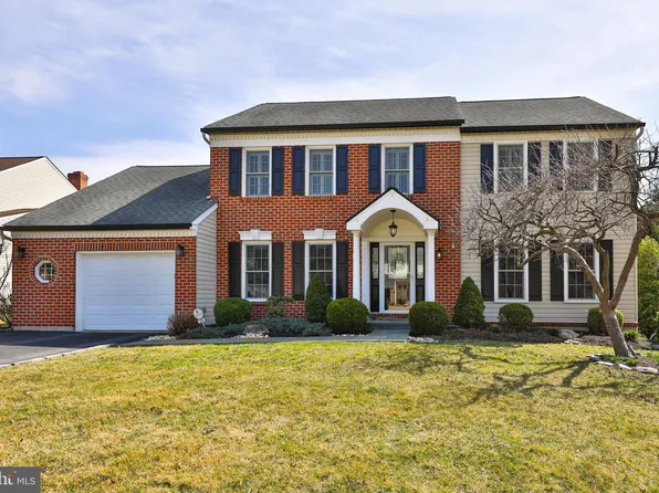 205 Scarlet Dr, Conshohocken, PA 19428