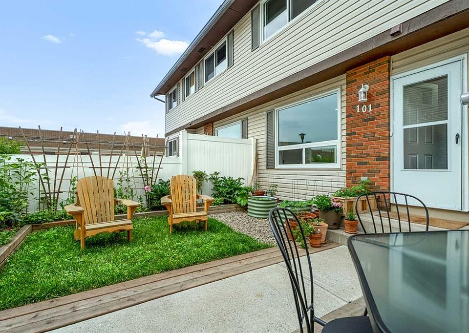 1st image of 740 W Bracewood Dr SW #101