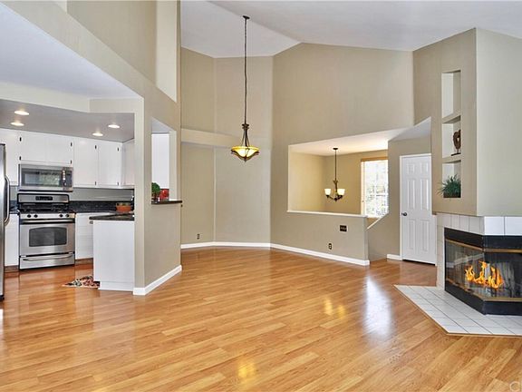 4th image of 8009 E Sandstone Dr