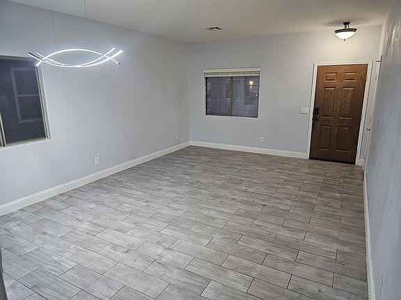 2nd image of 2114 E Paso Fino Dr