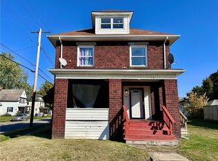 247 Cedar Ave, Sharon, PA 16146