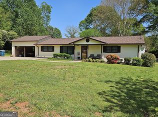 437 Cade St, Hartwell, GA 30643