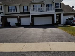 1502 Echelon Cir, Matteson, IL 60443