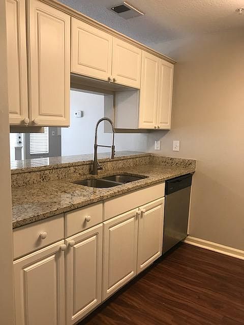 1st image of 800 S Dakota Ave APT 239