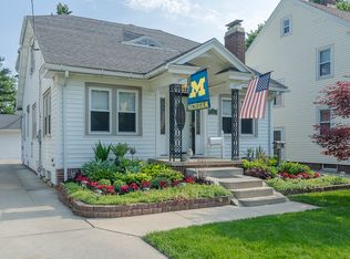 2332 Castlewood Dr, Toledo, OH 43613