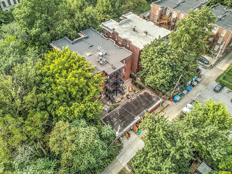 1722 Waverly Pl — Photo 46