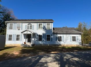 72 Fairview Dr, Pittsfield, NH 03263
