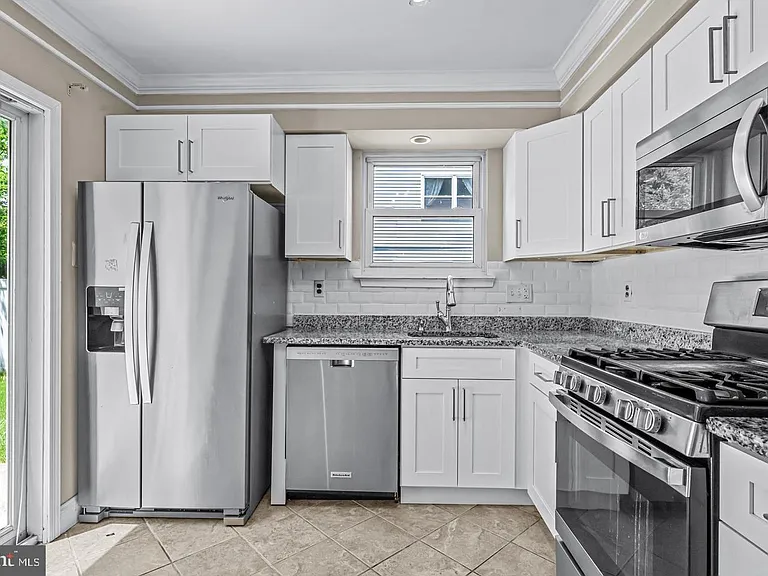 68 Franklin Dr — Photo 15