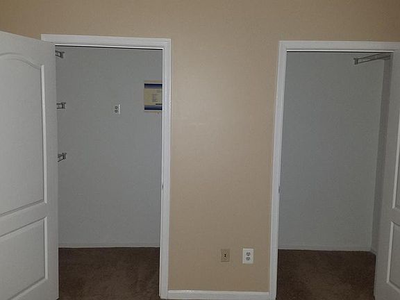 5th image of 7704 Haynes Point Way Unit E