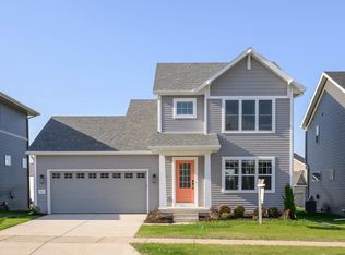 457 Stoddard Dr, Oregon, WI 53575