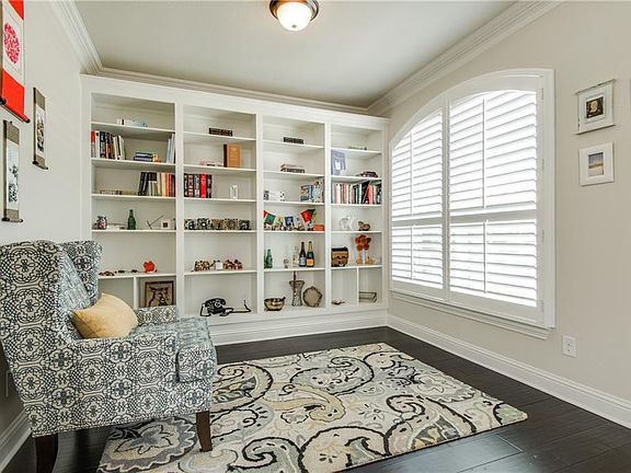 4th image of 6408 Fitzgerald Dr