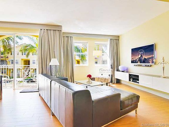 4th image of 8964 W Flagler St APT 215