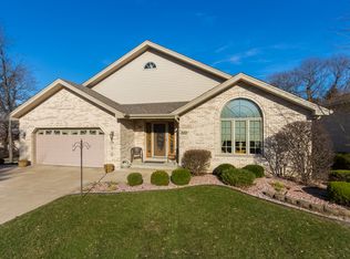 500 S Nolton Ave, Willow Springs, IL 60480