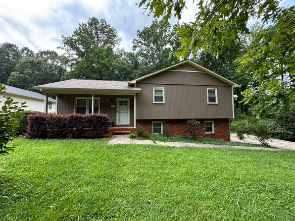 5340 Carillon Dr #1, Pfafftown, NC 27040
