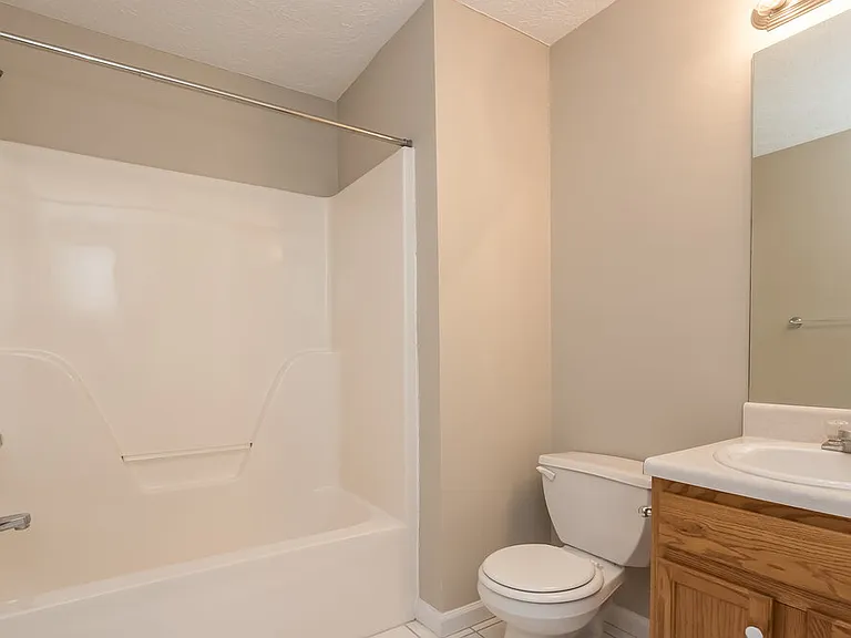 501 Saint Charles Ave — Photo 13