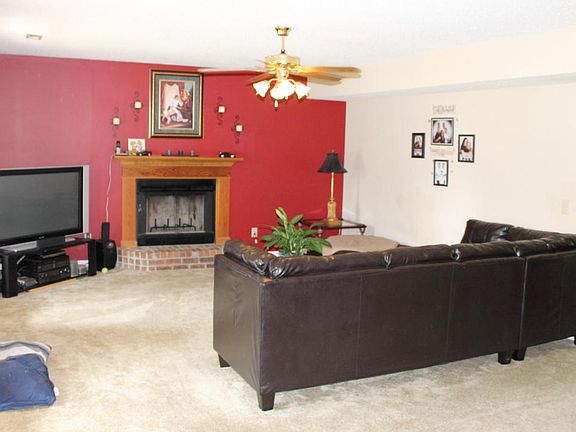 3rd image of 104 Mackerel Ln