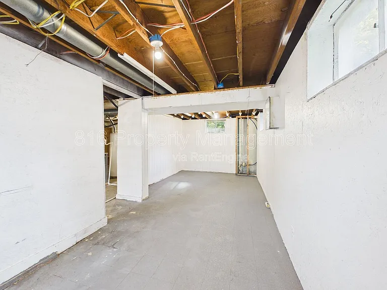 4206 Vineyard Rd — Photo 40