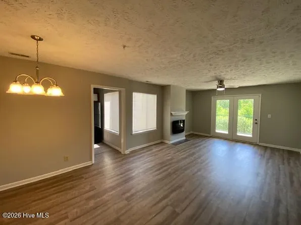 3392 Galleria Drive #13, Fayetteville, NC 28303