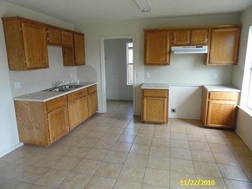 5th image of 1200 Sun Valley St