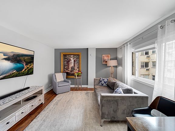 5th image of 7830 W North Ave APT 306