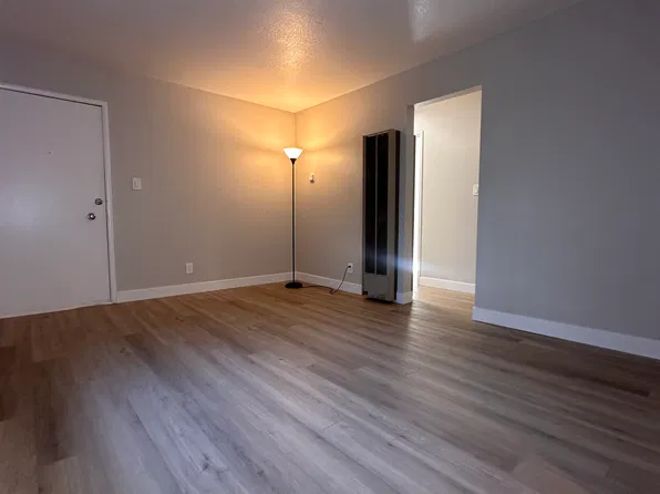 2026 E St #A, Sacramento, CA 95811