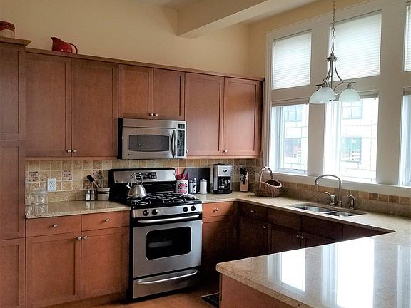 3rd image of 30 Whistler Ct Unit 134