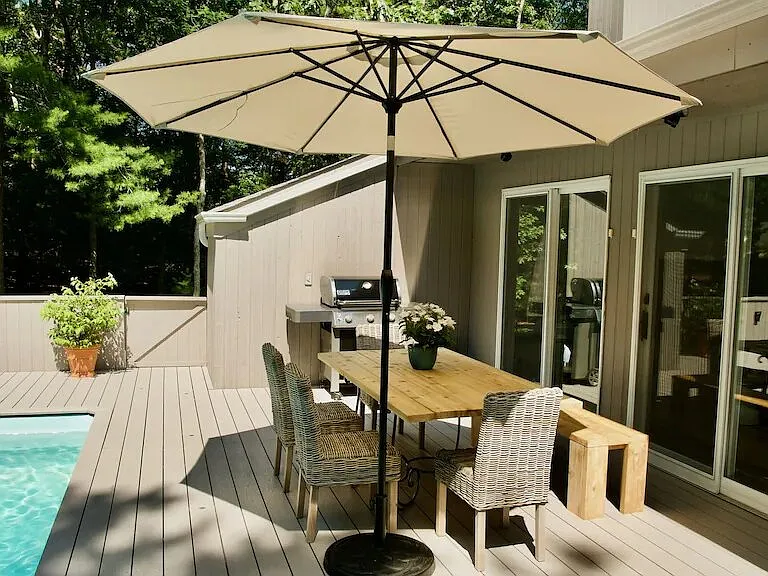 17 Rose Hill Rd — Photo 3