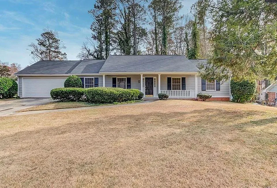 2746 Jo Beth Dr