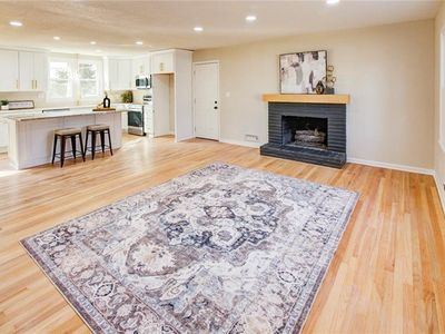 10112 Maple Dr, Overland Park, KS, 66207