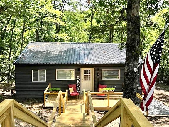3rd image of 307 Kaufman Rd