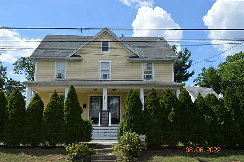18-20 Somerville Rd #1 Photo 1