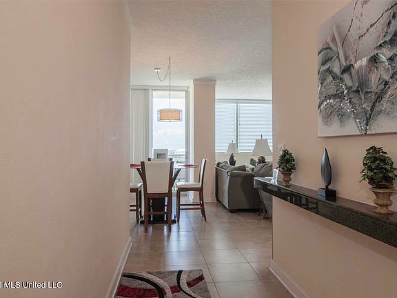 2nd image of 2060 Beach Blvd Unit 1103