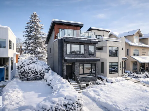8803 Strathearn Dr NW, Edmonton, AB T6C 4C8