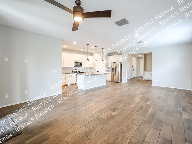 5211 W Leodra Ln — Photo 16