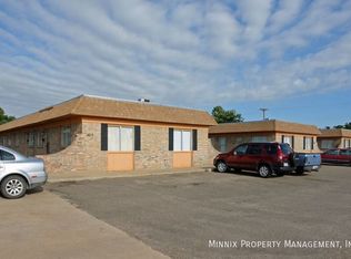 1417 Yonkers St APT C, Plainview, TX 79072