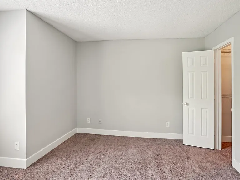 Camara Estates — Photo 42