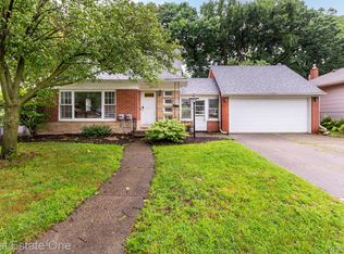 926 E 4th St, Royal Oak, MI