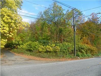 1st image of 417 Riverview Dr
