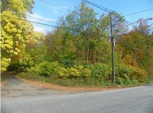417 Riverview Dr, Totowa, NJ 07512