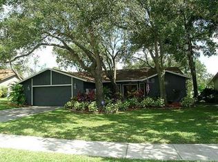 26 Bishop Creek Dr, Safety Harbor, FL 34695