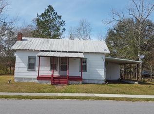 326 S Main St, Pembroke, GA 31321